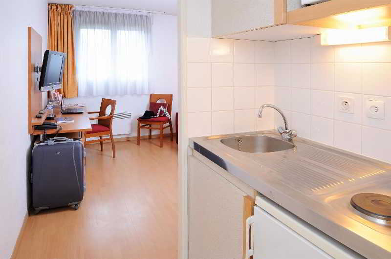 Sejours & Affaires Nantes Ducs De Bretagne Aparthotel Eksteriør bilde